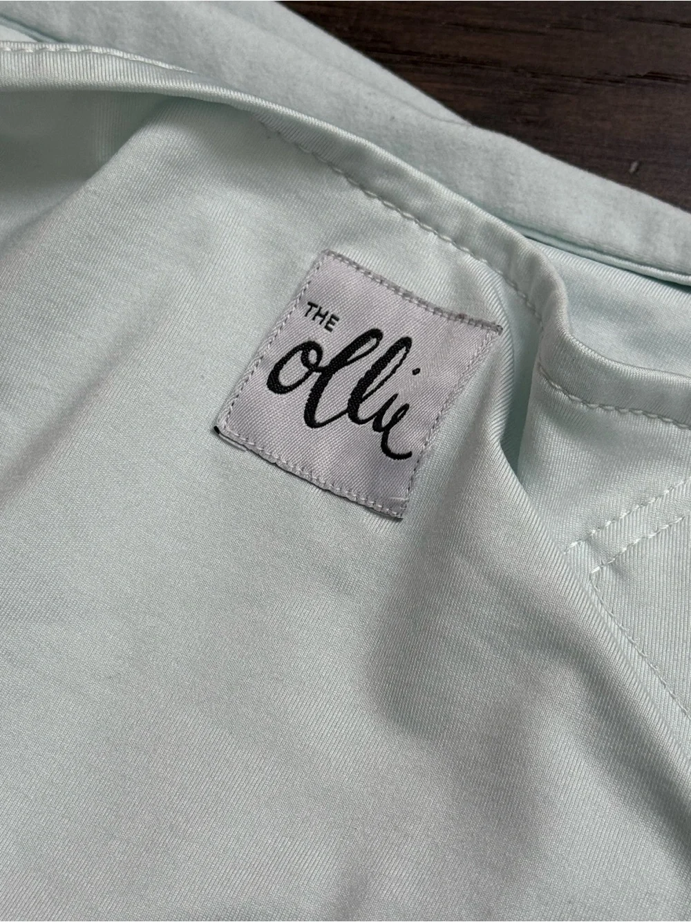 The Ollie swaddle light blue